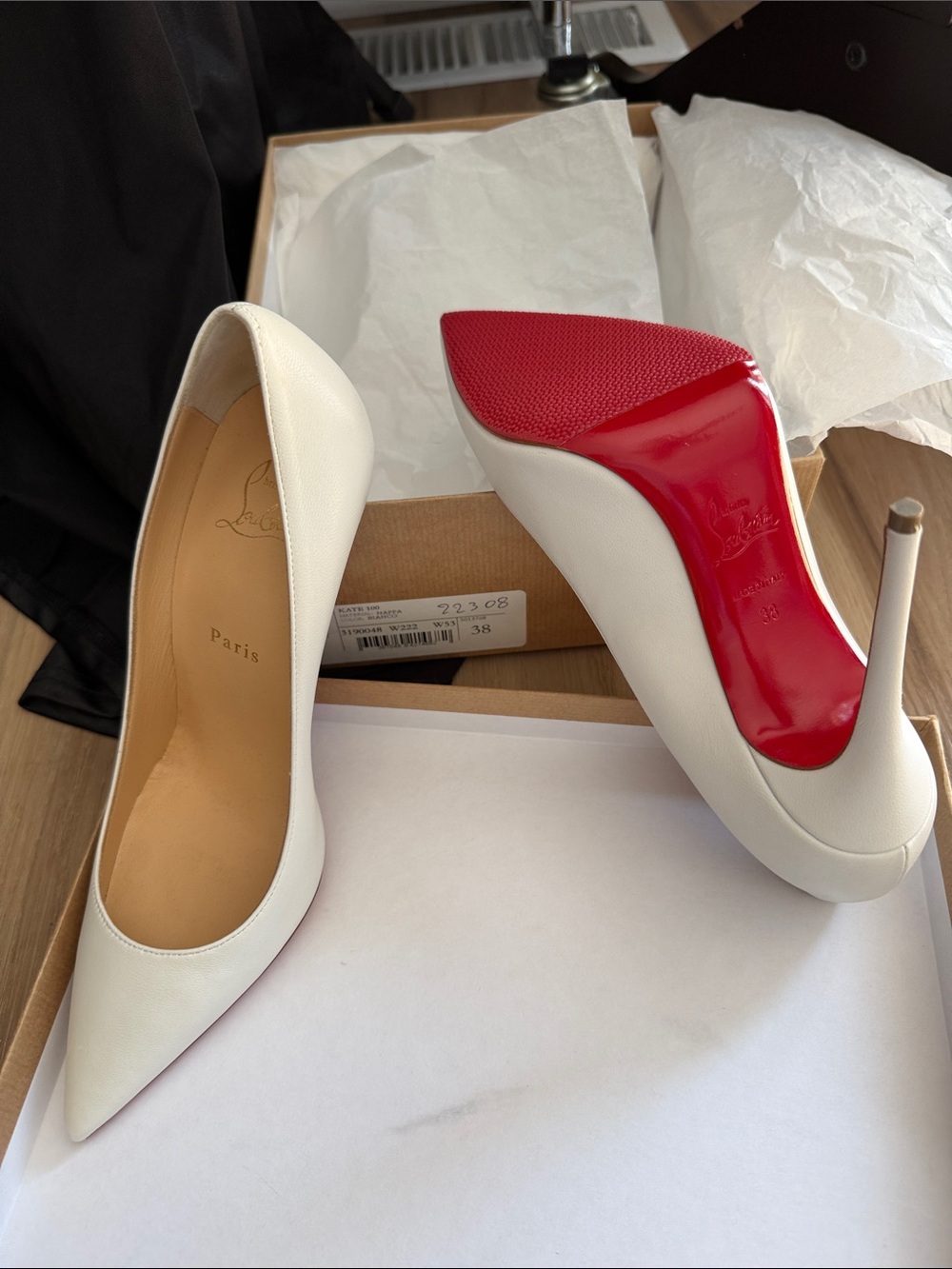 Christian Louboutin White Leather Pointed-Toe Pumps with Red Sole